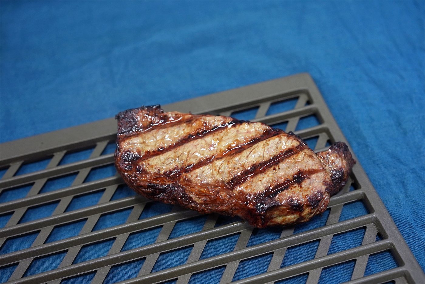 Diamond & Stripe Griller